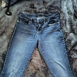 Women’s lucky brand size 10 crop jeans